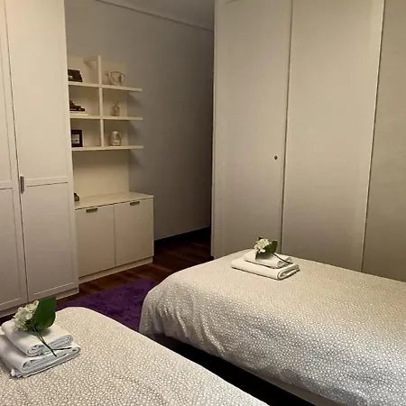 アパート Funi-campo Volantin ビルバオ