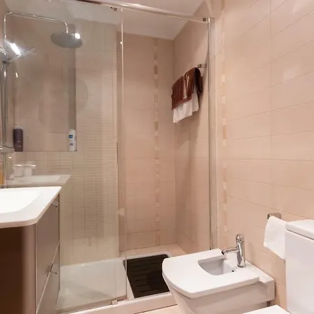 Funi-campo Volantin アパート